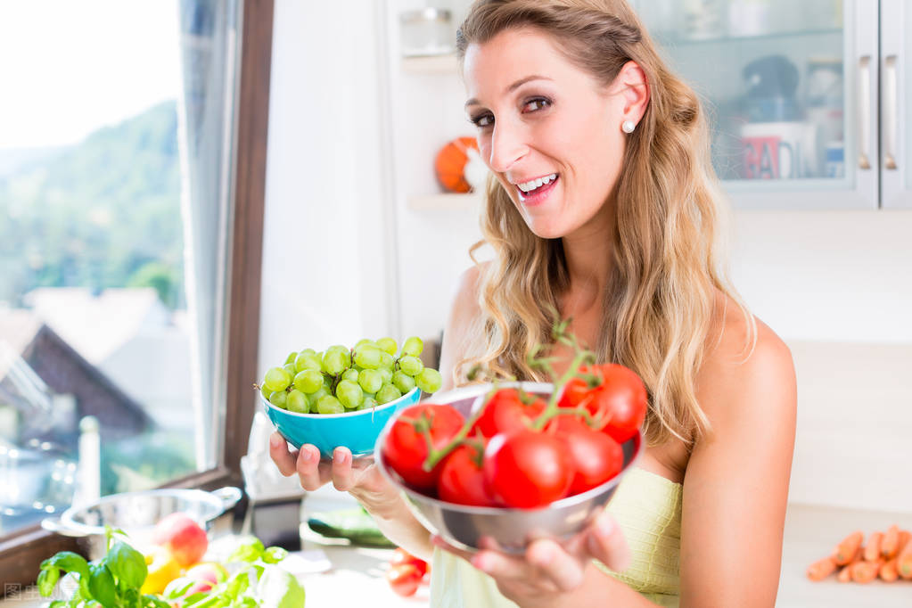 怀孕4个月和5个月肚子变化,怀孕4个月妈妈和宝宝的变化