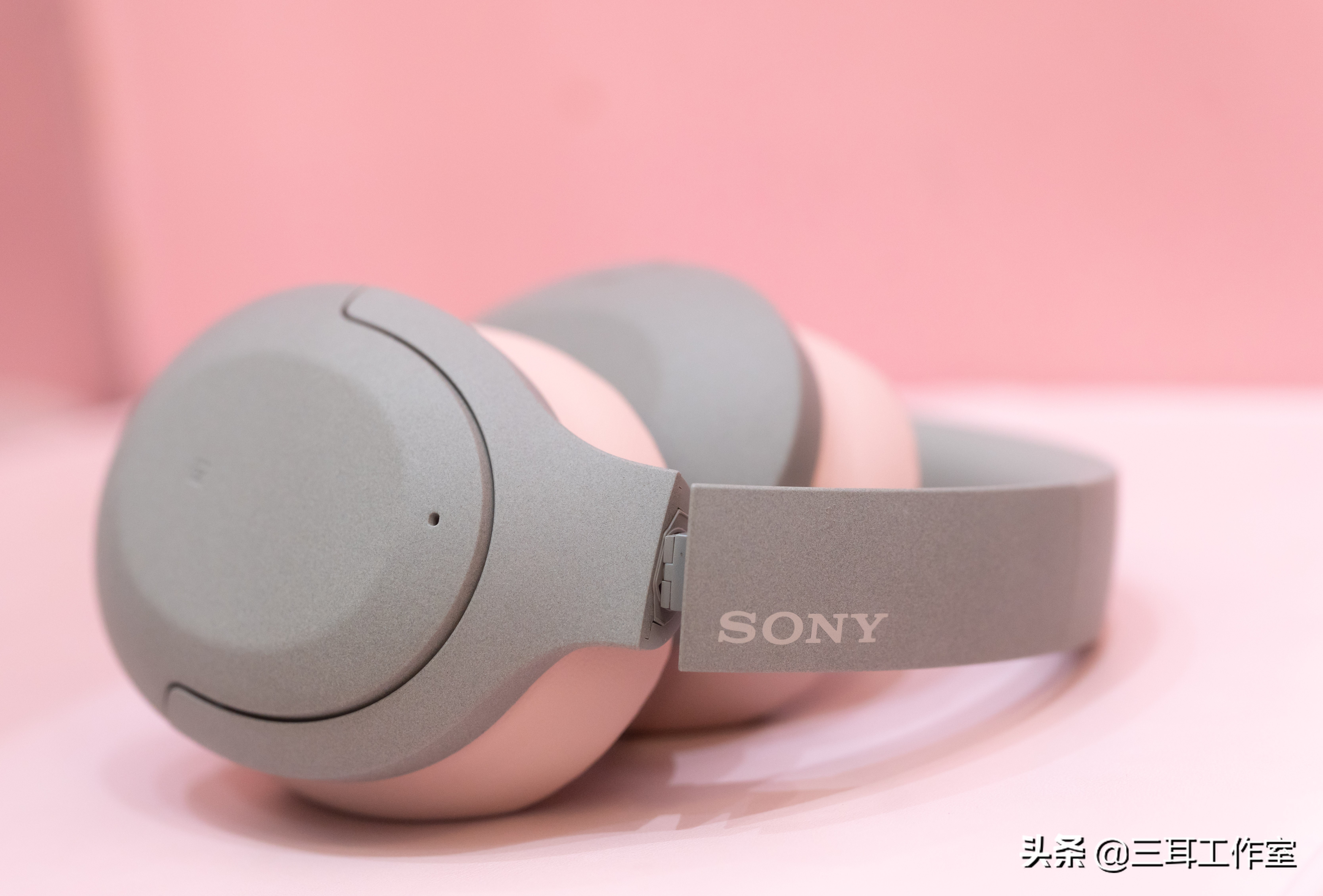 绱㈠凹H9闄嶅櫔鑰虫満璇勬祴,绱㈠凹h910n鏄富鍔ㄩ檷鍣悧