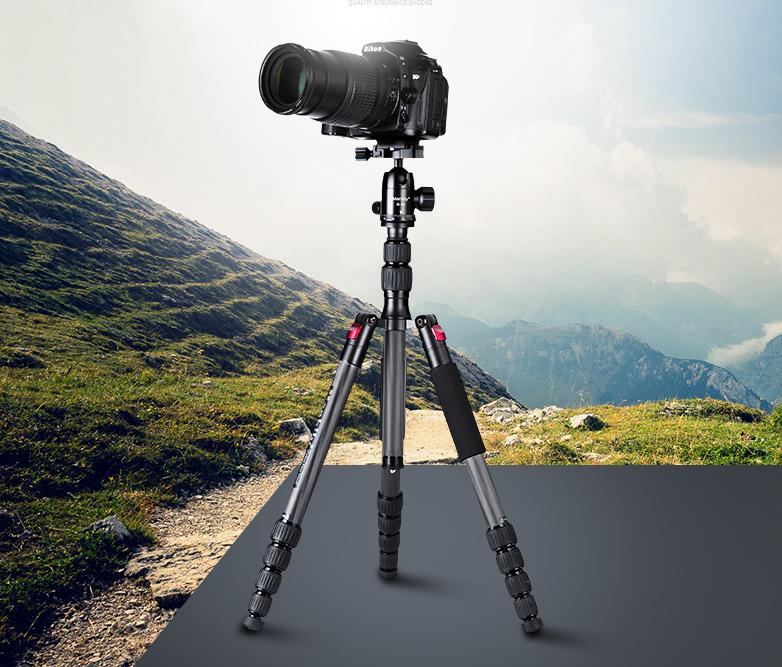 手机云台稳定器360度智能跟拍神器,教你用手机拍出摄影大师的照片