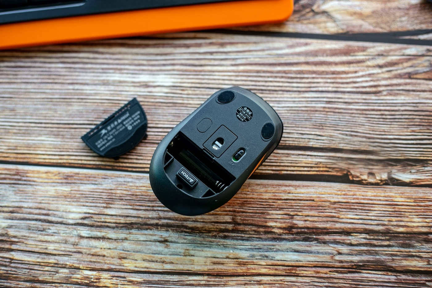 双飞燕f1010有线键鼠怎么样,双飞燕fg2000无线键鼠套装