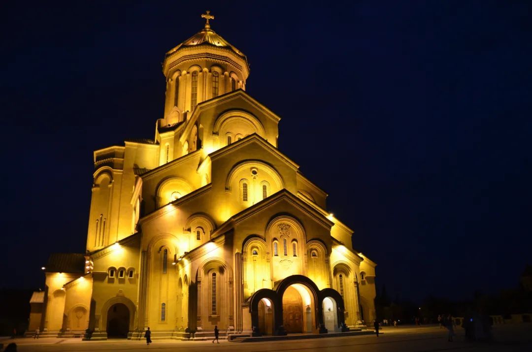 中国最魔幻的大楼,全球最魔幻摩天大楼