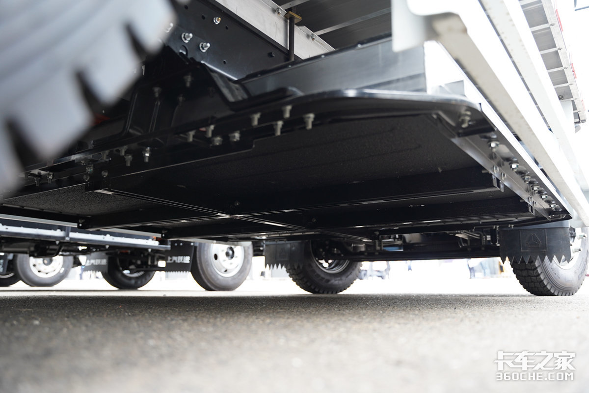 出道即是黑马！前晨EC1新能源轻卡靠的是什么？