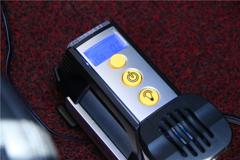 途虎王牌充气泵怎么使用,途虎王牌车载充气泵t1有线数显款