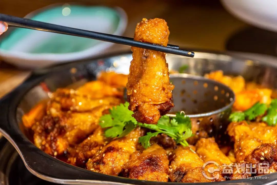 大连这家店两人一锅吃到撑，吃完虾还能涮火锅！这是什么操作？