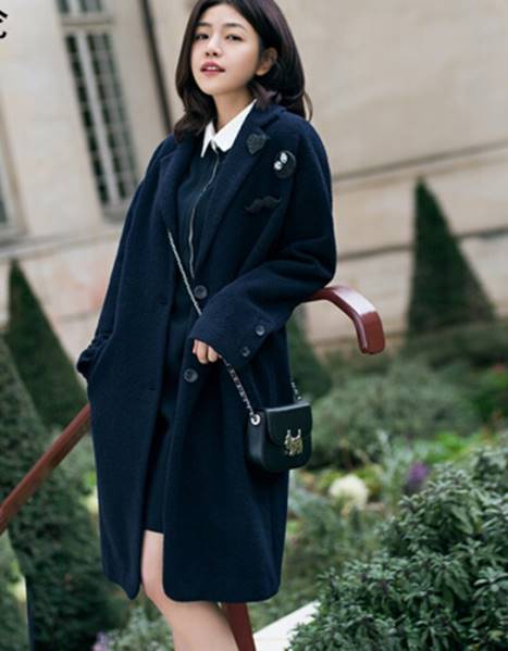 大衣系带这样做告别单调与乏味,大衣怎么系带才好看