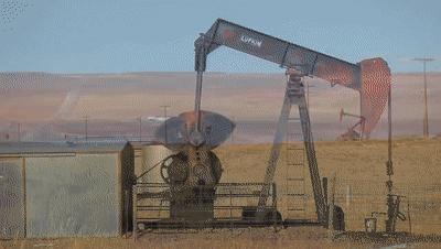 磕头机抽出来的油怎么运送,磕头机怎么抽石油