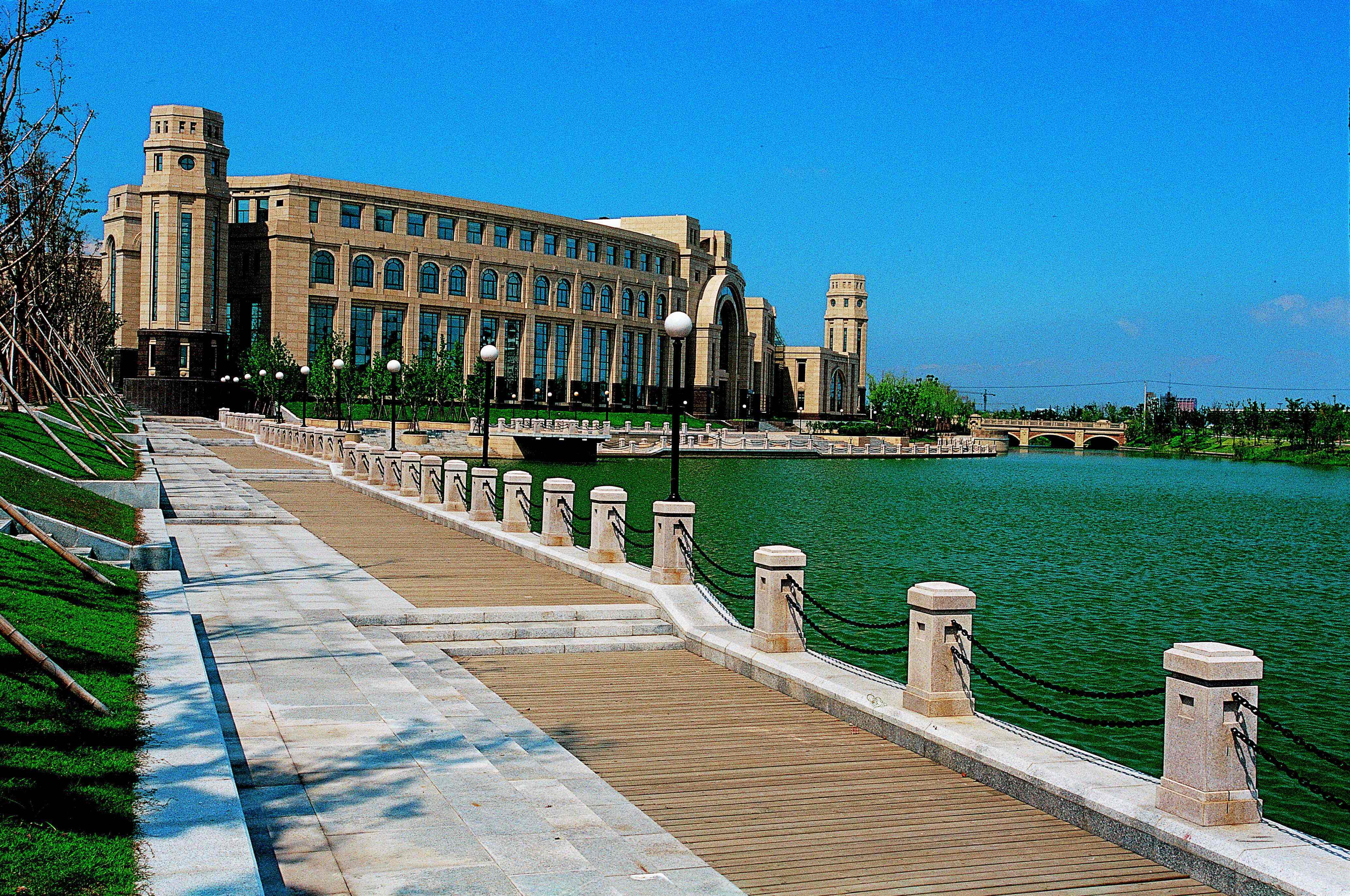 中国医科大学药学院全国排名,哪所高校的医药学教育水平高