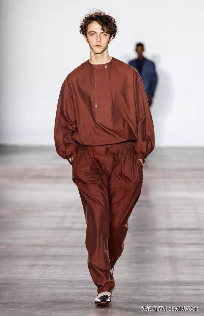 2022秋冬男装流行色,19年秋冬男装流行色