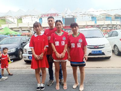 爱情的模样感人,吴龑在建业跪地庆祝