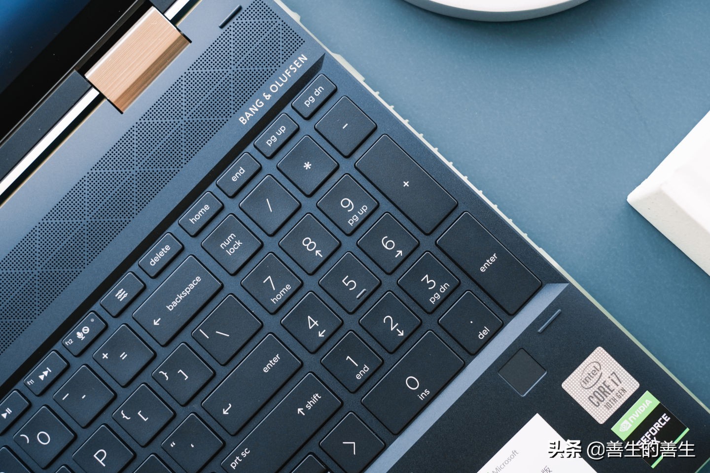 惠普spectrex36015深度测评,跟惠普spectrex360造型一样的笔记本