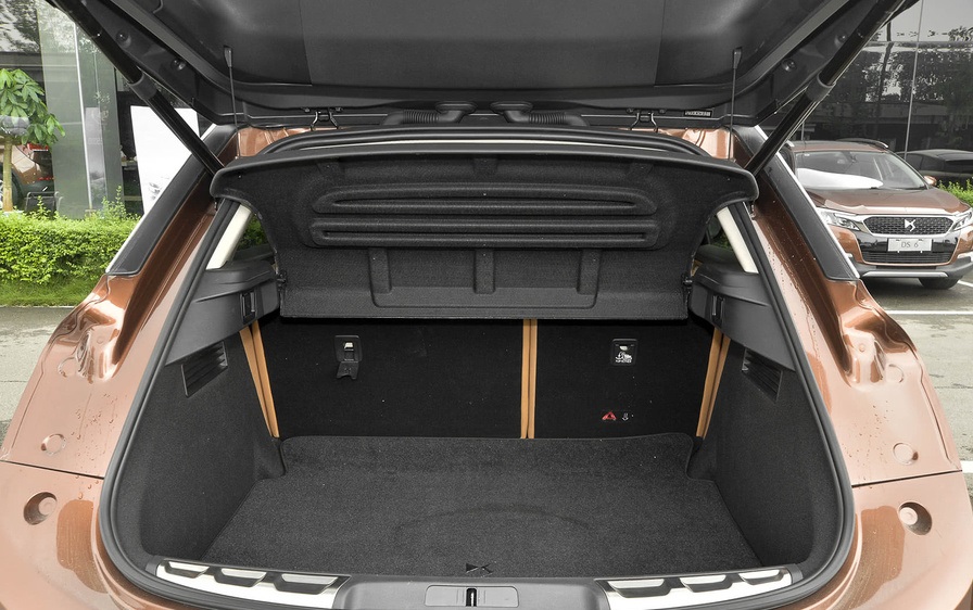 长安谛艾仕2021款全新ds6,2017款谛艾仕ds6豪华版车怎么样