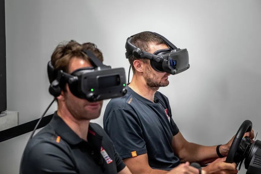 英国英力士队战术师吉尔斯·斯科特，本·安斯利背后的男人