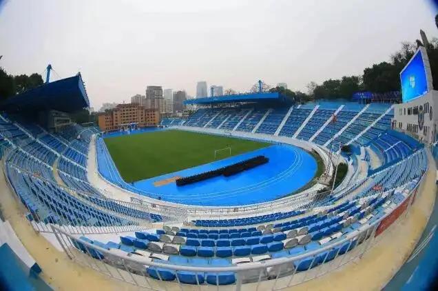 球迷朋友们，中超十六强，各自主场最震撼的体育馆，你能知多少？