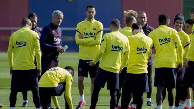 巴萨谁替代了梅西的位置,梅西在巴萨的阵型位置