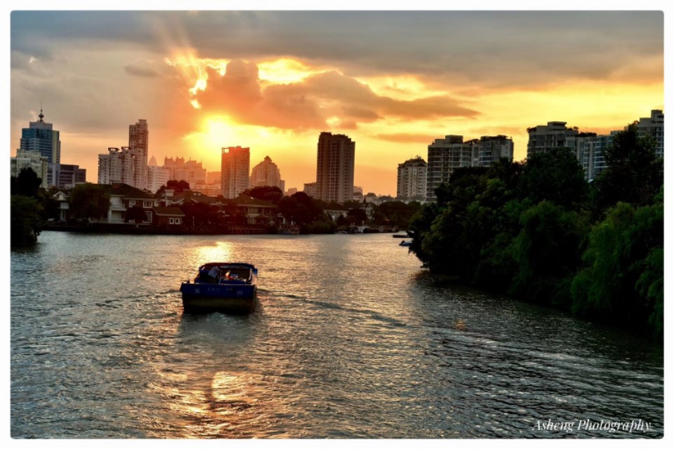 度过中年危机启示,陪老公度过中年危机