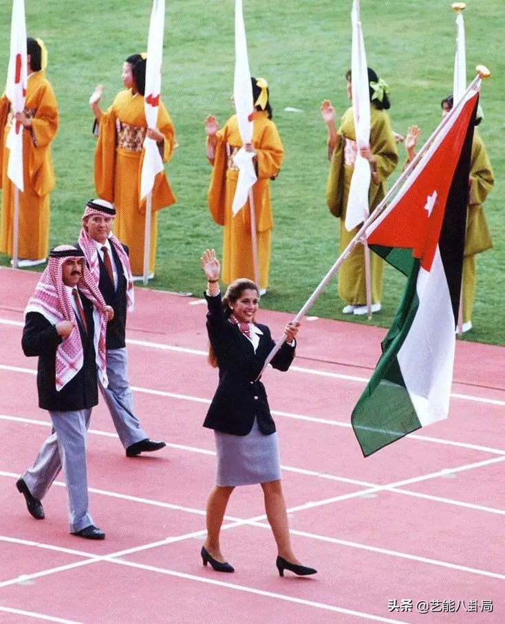 迪拜王妃携巨款外逃,迪拜王妃被爆出轨保镖