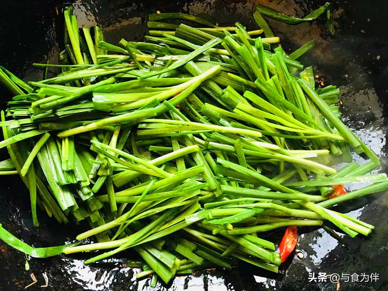 韭菜炒河虾的传说,韭菜炒河虾冬天适不适合