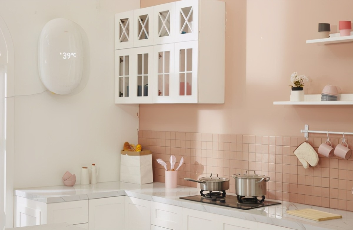 颜值高性价比高的燃气热水器,万家乐零冷水一级静音热水器