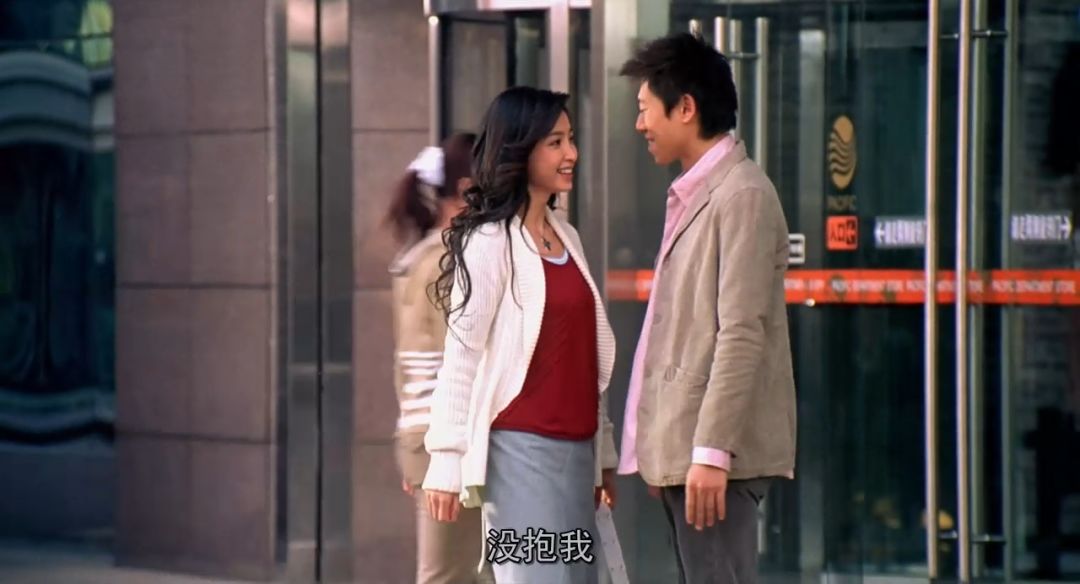 来一部潸然泪下的国产爱情片,看了让人哭到崩溃的国产爱情电影