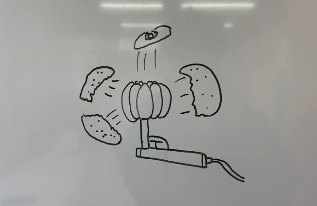 在房间里发射10000颗爆米花，这位日本人真是被居家隔离憋坏了