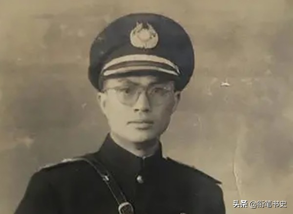1937年，诡计刺杀蒋介石的汉奸集团，败给了秘密警察的“*男美**计”