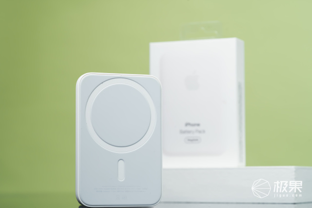 苹果的magsafe外接电池充电快吗,magsafe外接电池只支持iphone12吗