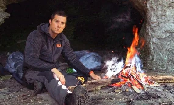 生存小技巧钻木取火,荒野生存取水技巧