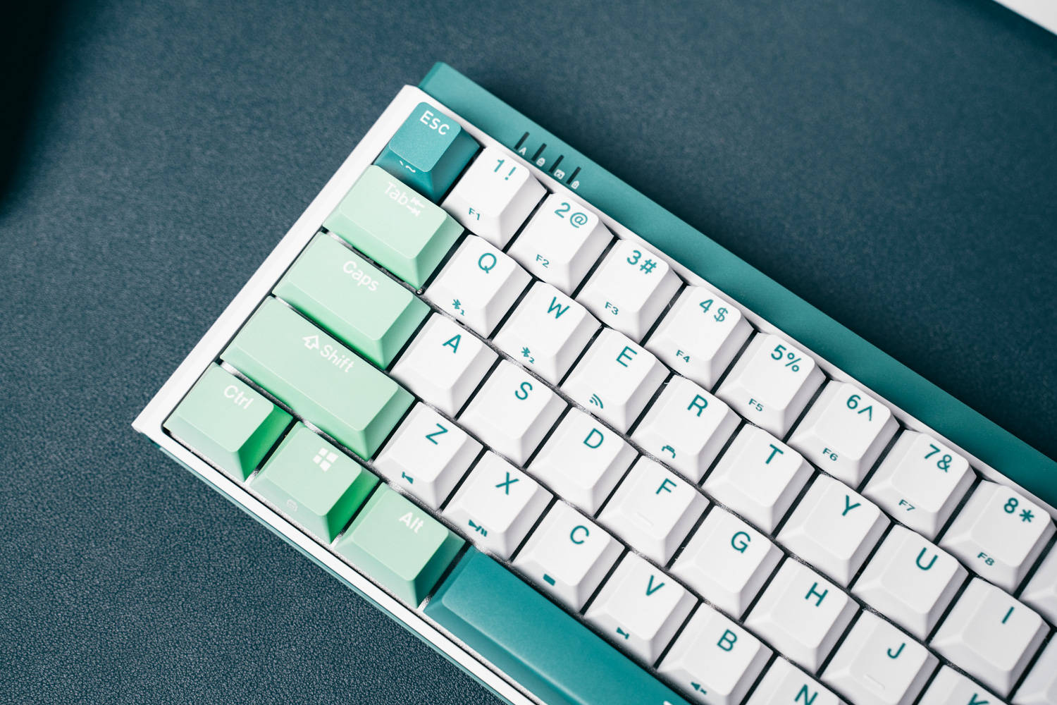 杜伽k330键盘限定,杜伽k310无光版键盘测评