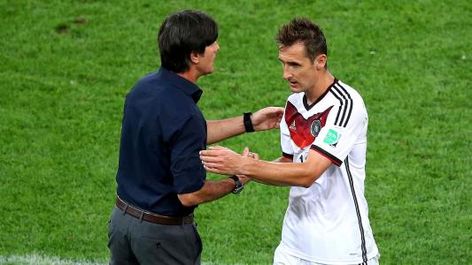 14年克洛泽为什么不是金靴,德甲金靴加助攻王克洛泽