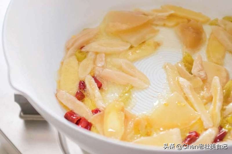 酸菜鱼最简单好吃的做法,做酸菜鱼最好吃最简单的方法