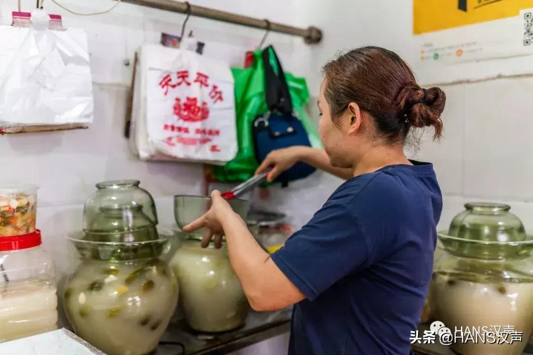 泡菜下酒越喝越有，汉口老杆的硬核下午茶