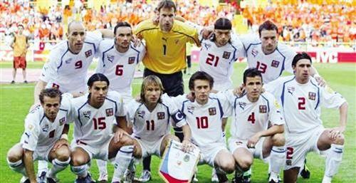 西班牙黄金一代十大中场,西班牙黄金一代三座冠军