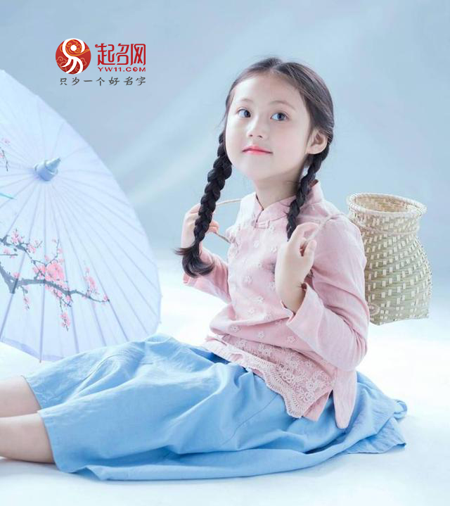 女孩名字古风温柔惊艳叠字,黄姓带有仪女孩名字古风温柔惊艳