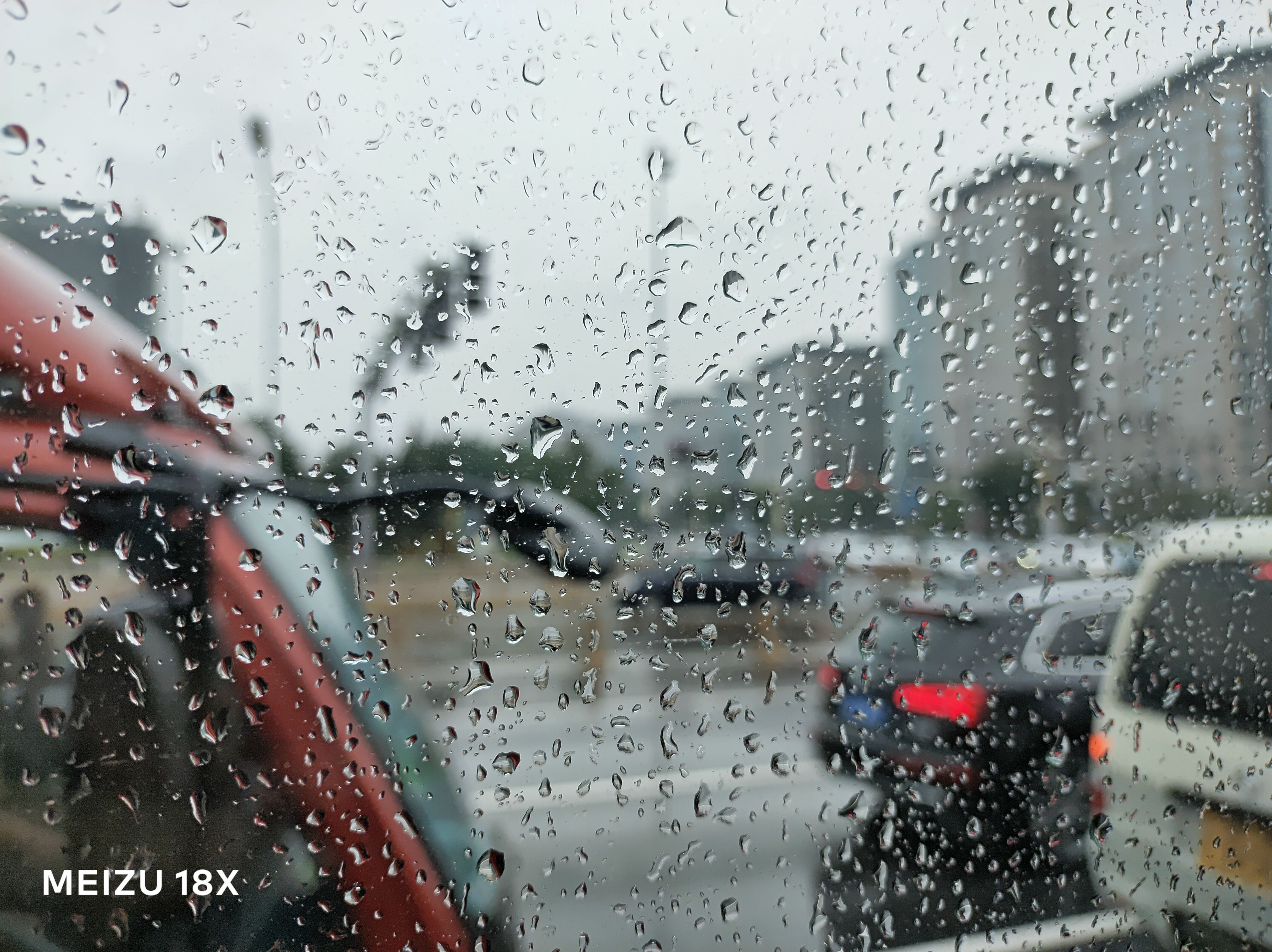 ​魅族18X体验：设计手感依旧在线，骁龙870性能功耗表现均衡