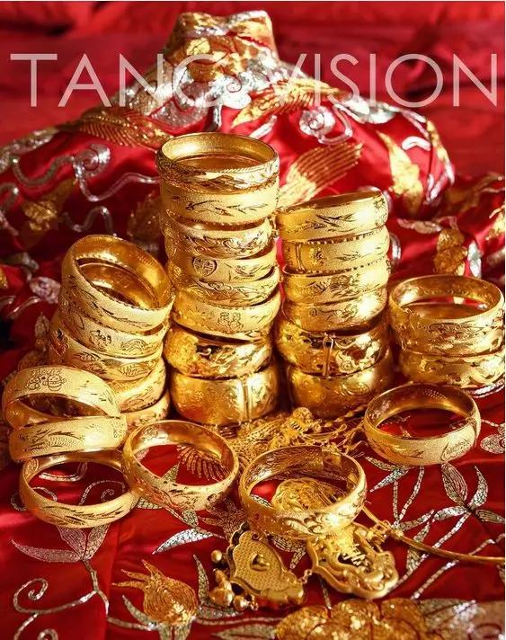 结婚后三金买什么最好,结婚三金你们都买的什么