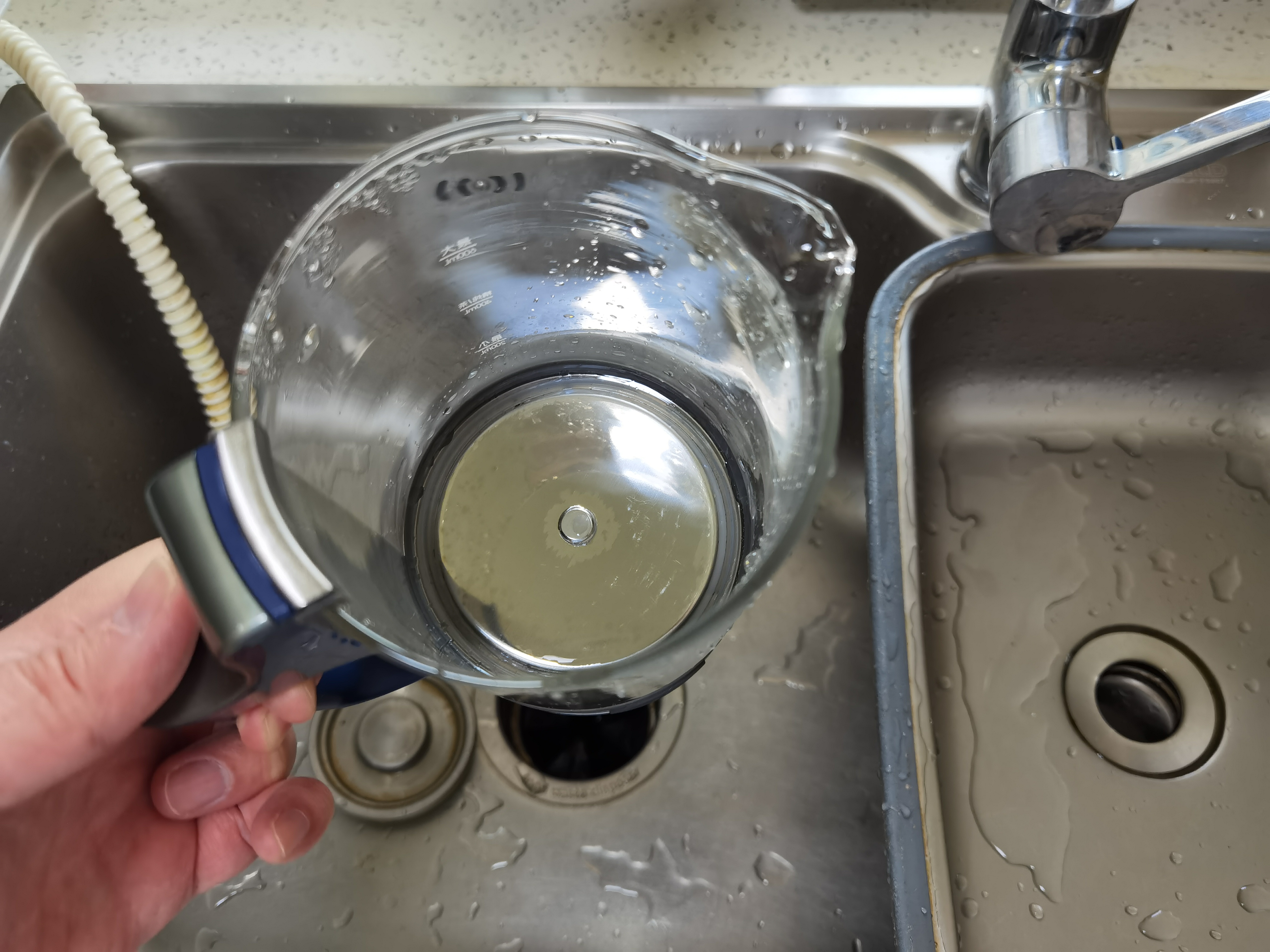 摩飞保温一体养生煮茶壶,摩飞迷你养生壶炖燕窝教程