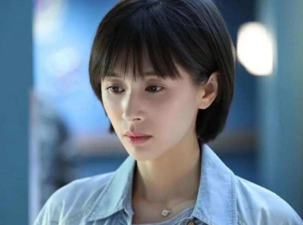 明星撞脸不可怕性别不同就尴尬,意想不到的明星撞脸