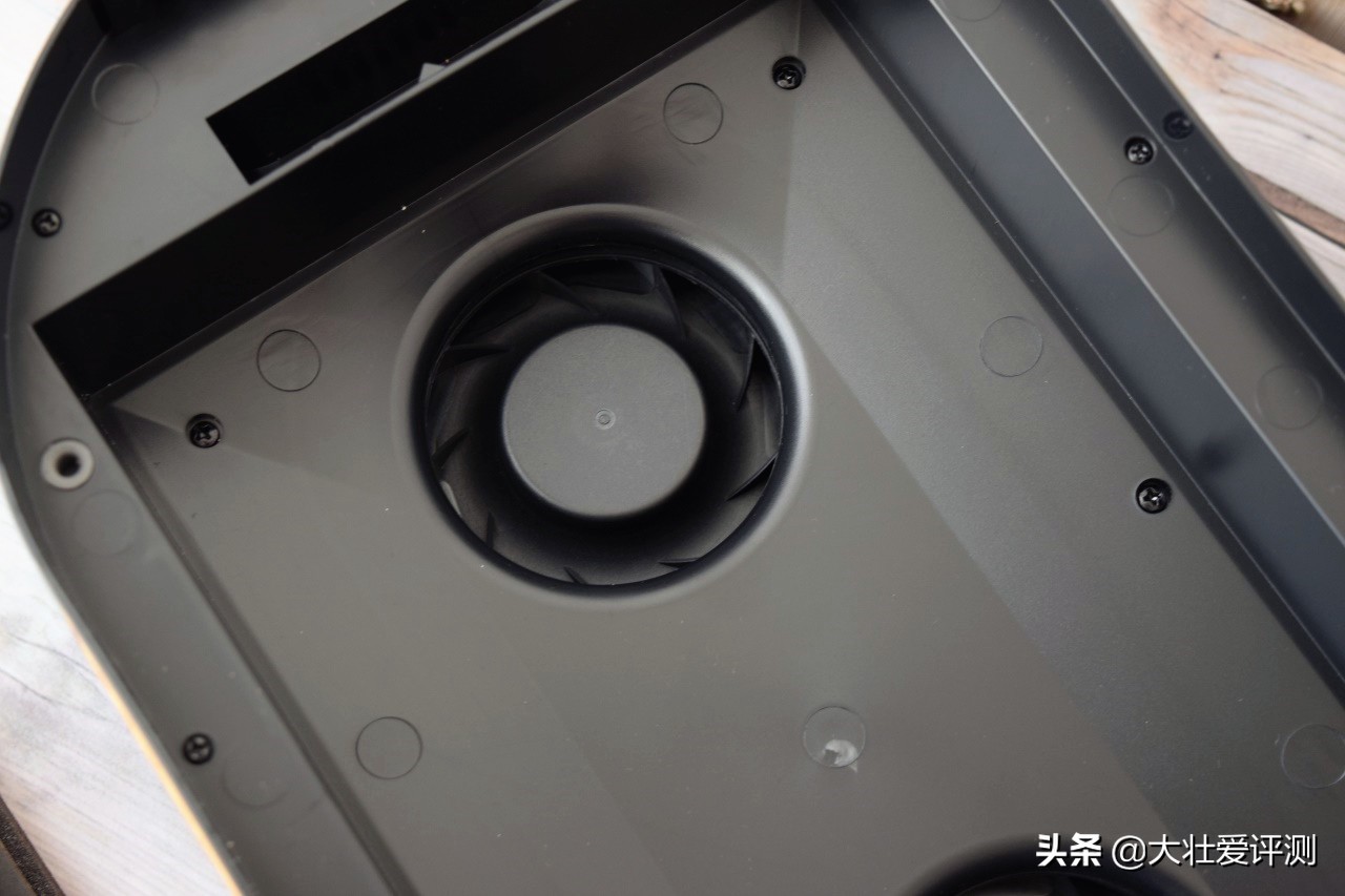 个人清新洁净、温馨浪漫空间缔造者—Treenovo空气清新机评测