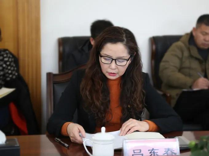 2022年专题民主生活会学校班子,职校召开民主生活会新闻