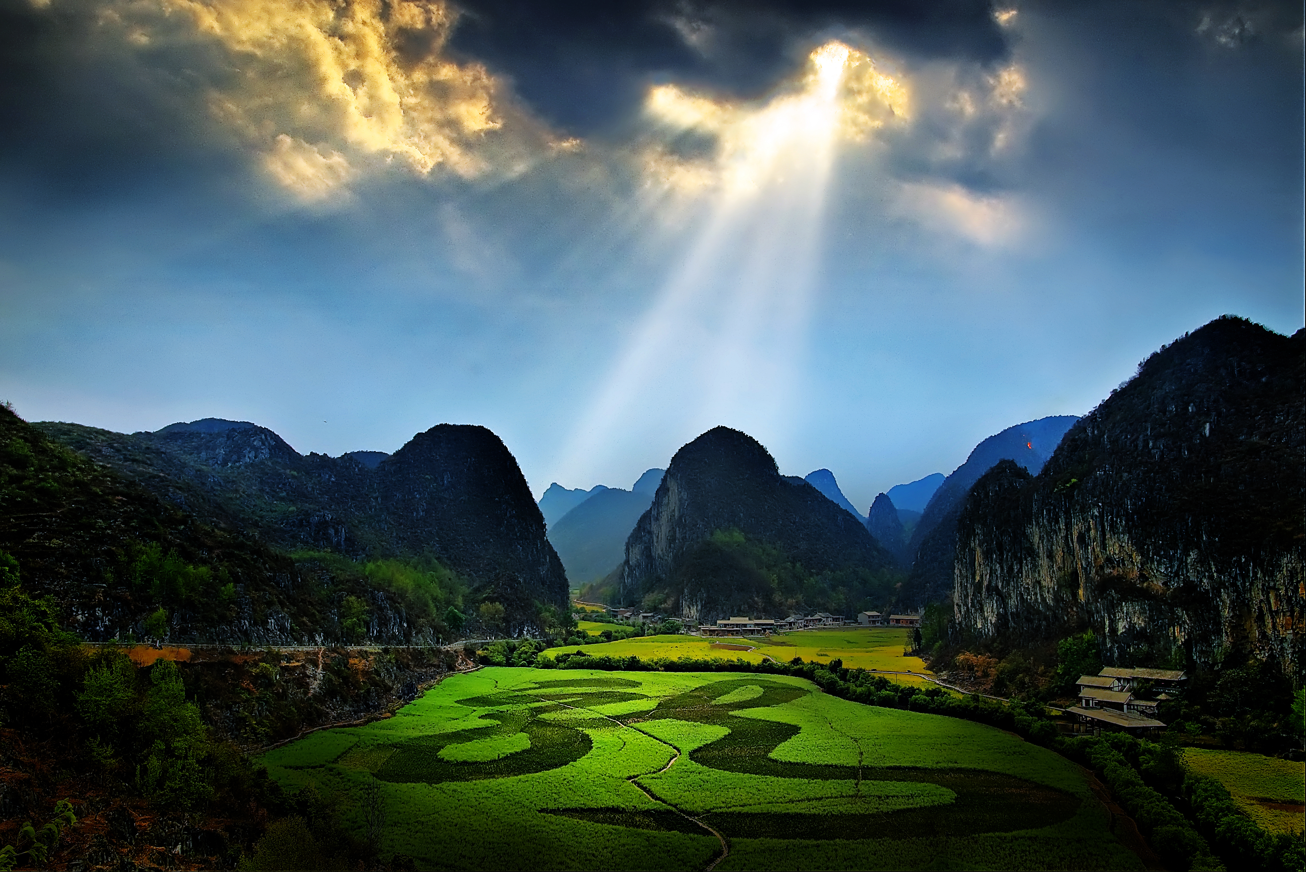 黄果树和龙宫两天一夜游攻略,黄果树瀑布龙宫旅游攻略