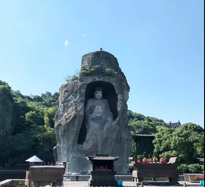 鲁迅笔下的鲁镇是什么样的地方,鲁迅小说中的鲁镇是个怎样的地方