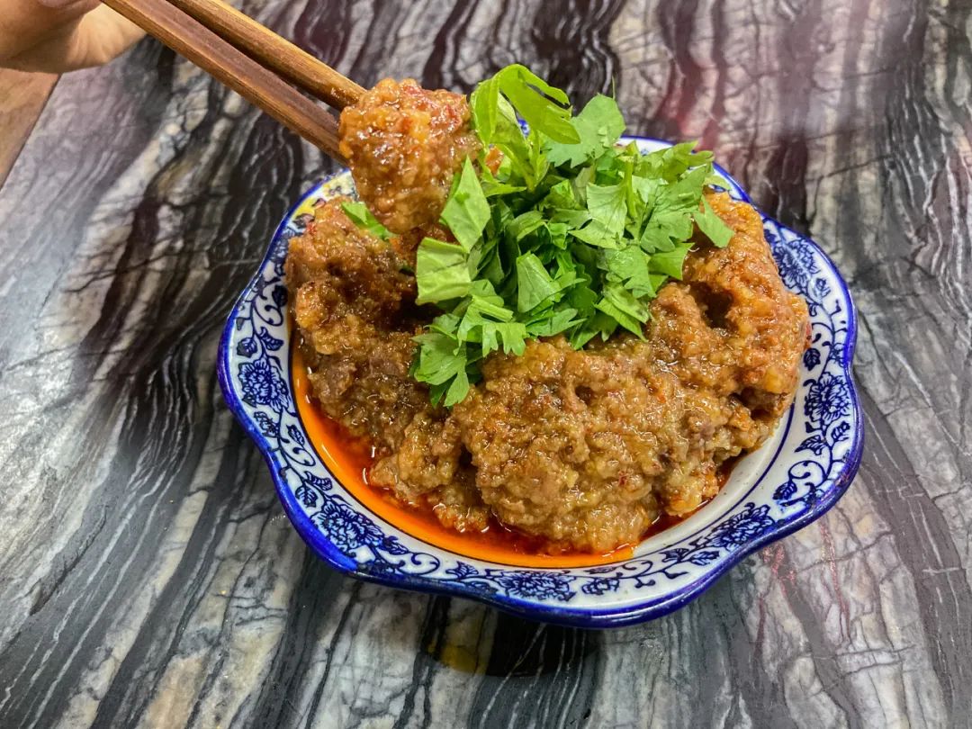 成都美食游最佳攻略,在成都不吃辣应该怎么享用美食