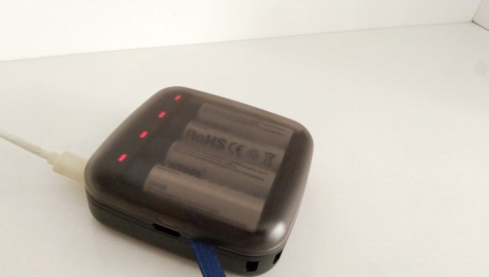 熊孩子玩具电池不怕没电了！XTARET4S充电器之体验