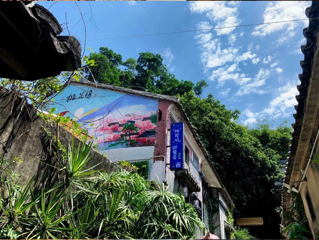 500亿砸出来的深圳古村，客家围屋、炮楼、还能玩穿越