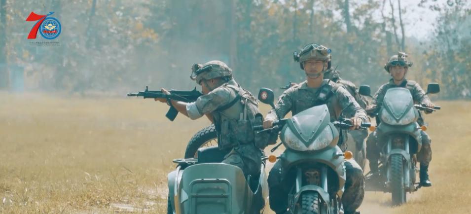 解放军空降兵部队宣传片,空降兵迷彩宣传片