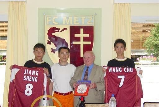 王楚淇内马尔阿扎尔对比,力压周琦当选mvp