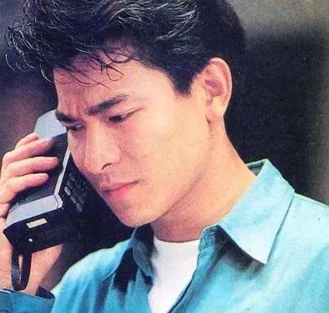 二十年前的手机记忆：热水壶大小至少三万元每月最怕接话费单