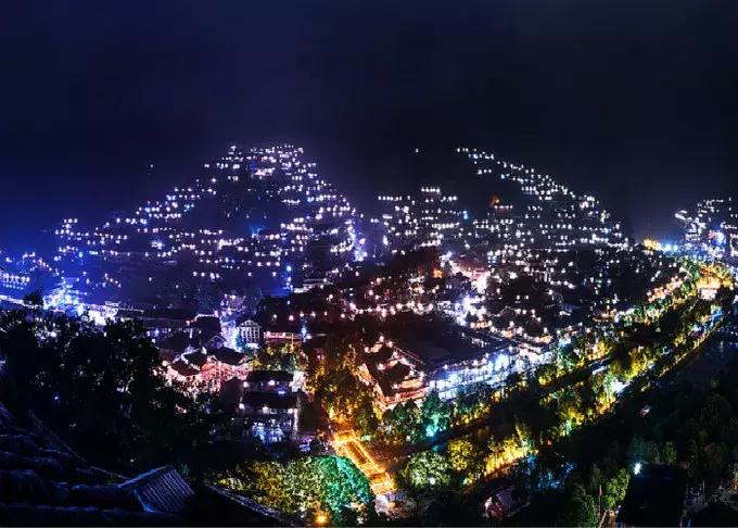 黄果树瀑布还是小七孔更值得去,贵州5日游攻略小七孔和黄果树