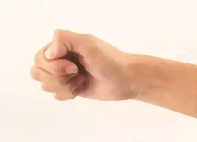 鼻炎鼻塞流涕怎样快速缓解,治疗鼻炎症状鼻塞流涕最有效的药