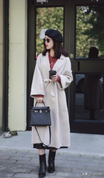 秋冬配大衣短靴推荐,冬季呢子大衣配什么材质短靴好看